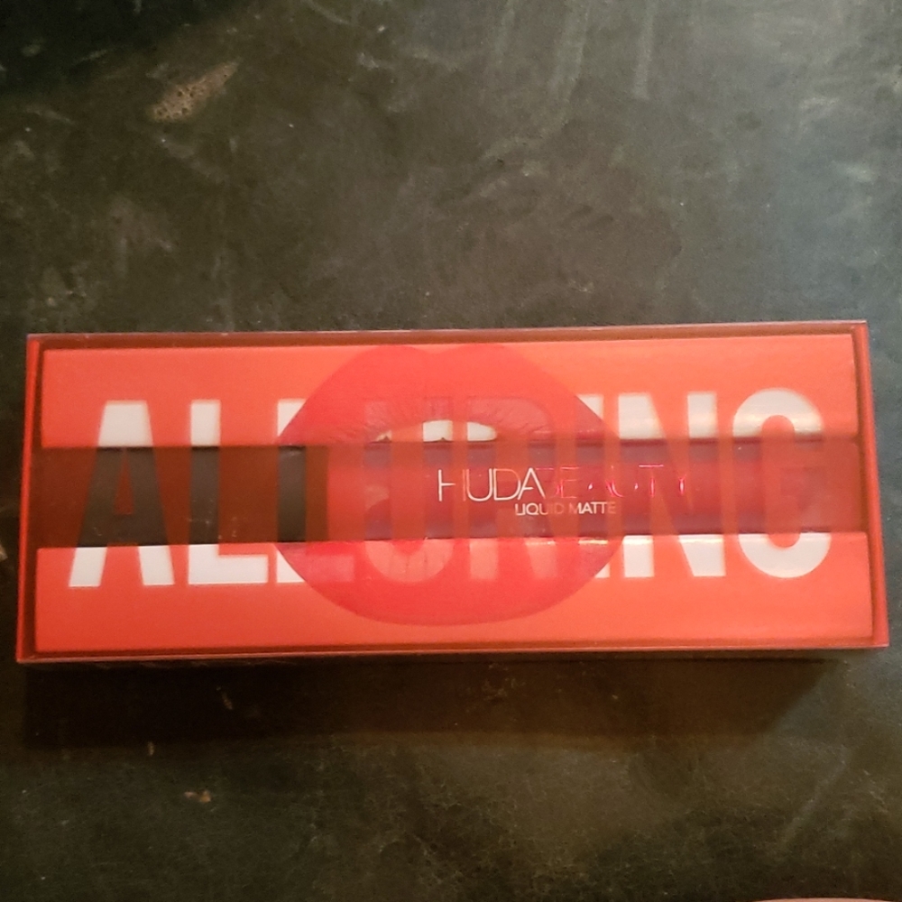 Huda Beauty liquid matte lipstick in alluring